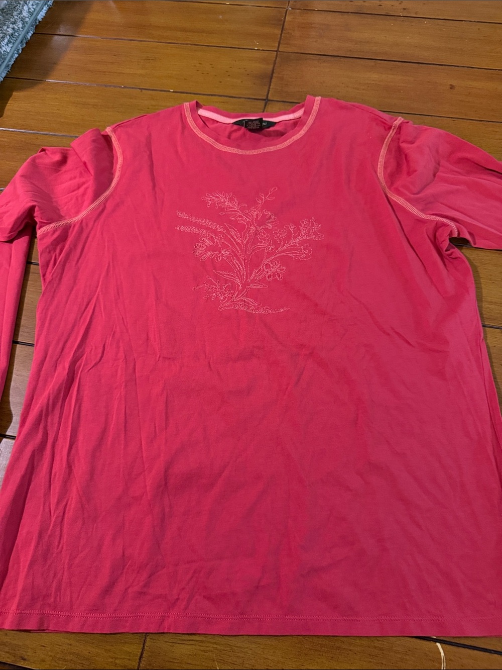 Women’s Pink Long-Sleeve Crewneck Shirt